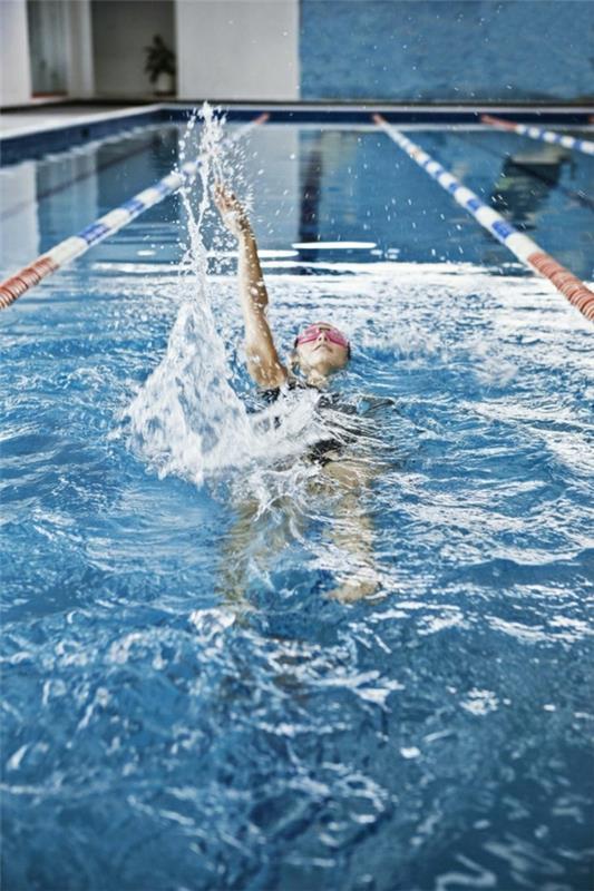 uintikurssi opi uimaan aikuisten uintiharjoituksia