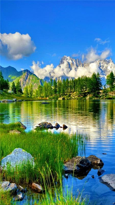 järvi vuorilla nauttia luonnosta rentoutua