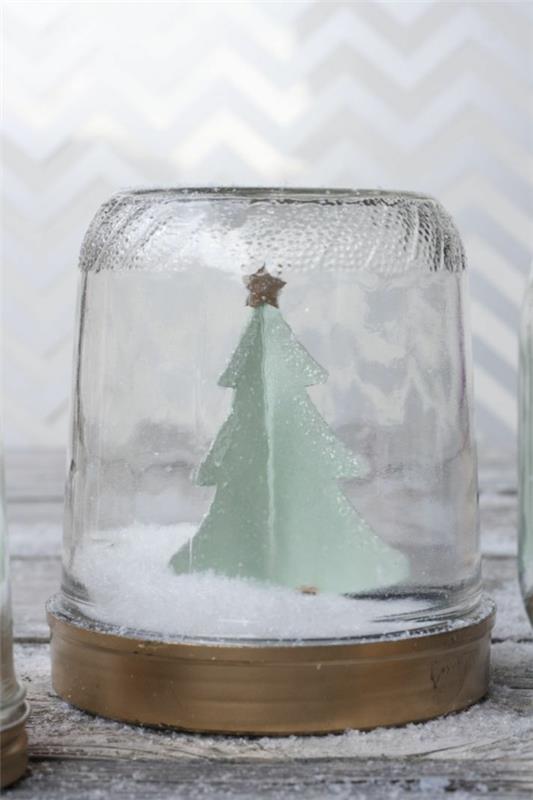 kotitekoiset lahjat snowglobe tinker pahvi kuusen