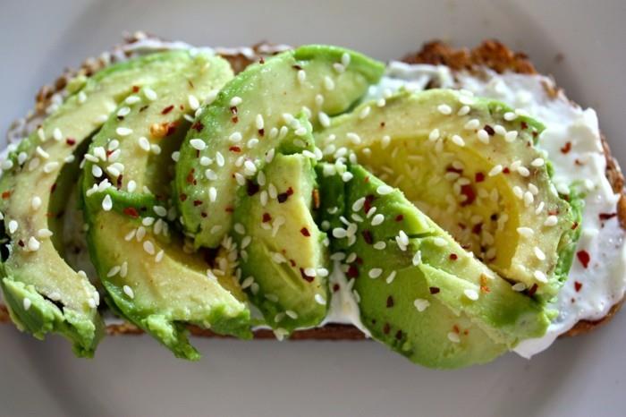 seesami avokado avoimia voileipiä
