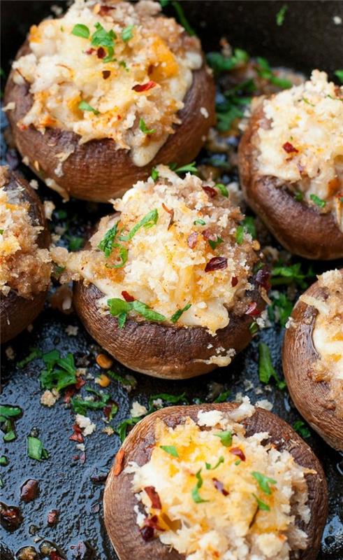uudenvuodenaaton menu täytetyt sienet rapuja