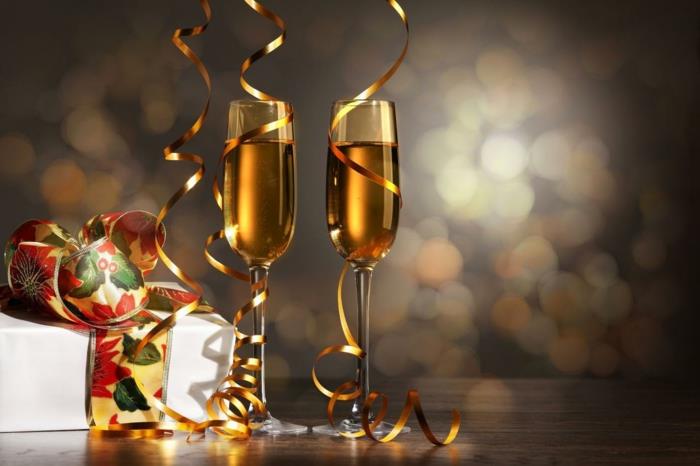 uudenvuodenaatto deco dekoideem uudenvuodenaaton juhlat silvesteer -koristepöydän koristelu uudenvuodenaaton koristeelliset samppanjalasit