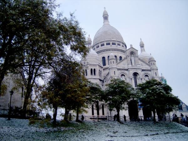 uudenvuodenaaton matka paris sacre coeur