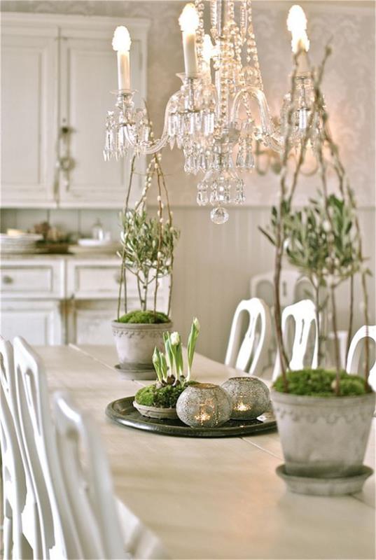 Skandinaavinen kevään koristelu ruokapöytä kaunis koriste valkoisesta ja vihreästä kattokruunukristallista