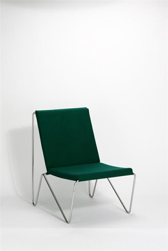 Skandinaaviset huonekalusuunnittelijan tuolit vihreitä