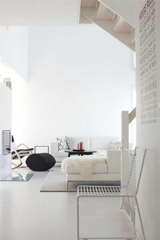 Skandinaaviset huonekalut täysin valkoisia