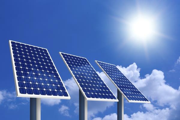 aurinkokunta ja aurinkosähkö kolme moduulia