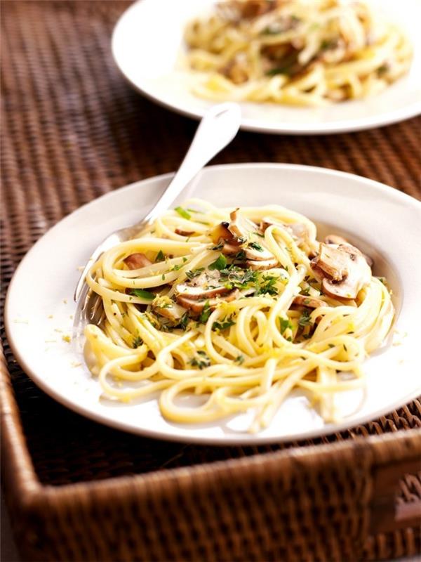 spagetti timjamia
