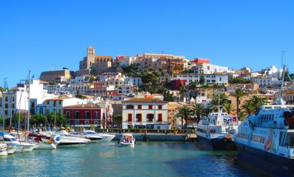 espanja loma panoraama dalt vila ibiza vanha kaupunki