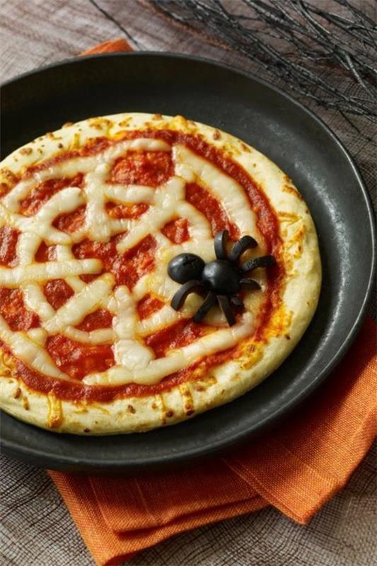 Hämähäkinverkkopizzan täytteen ideoita halloween -reseptiin