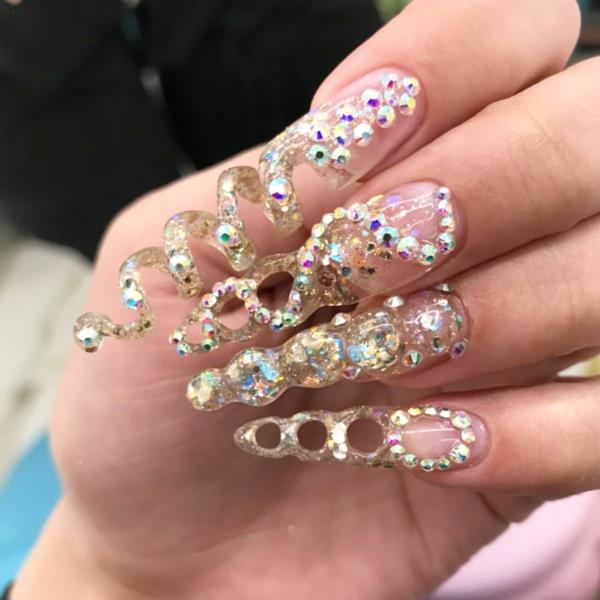 kierre glitter kynsien suunnitteluideoita