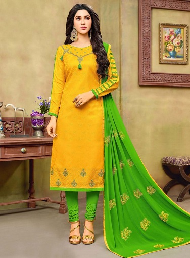 Sárga és zöld kombinált Salwar öltöny