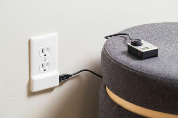 pistorasia- ja USB -laturi -gadgetit SnapPower uudet tekniikat