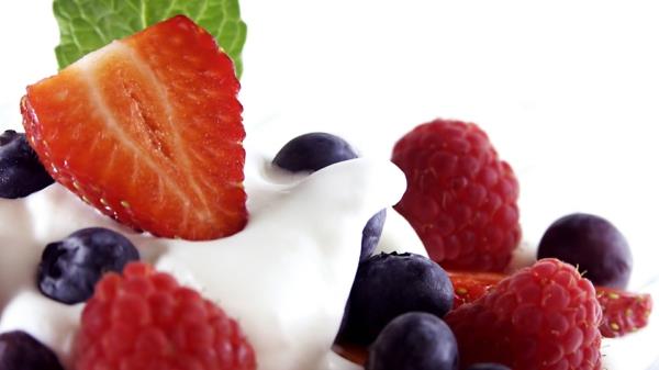 horoskooppi oinas jogurtti hedelmät tuoreita