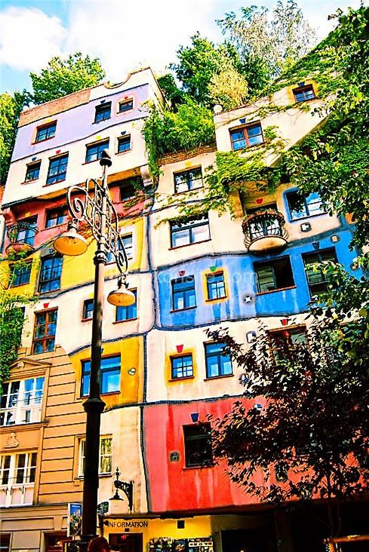 Itävaltalainen taiteilija Friedensreich Hundertwasser vihreä arkkitehtuuri
