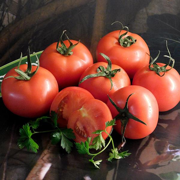 hehkuva kasvojen iho terveelliset ruoat punaiset tomaatit sisältävät lukuisia vitamiineja ja antioksidantteja