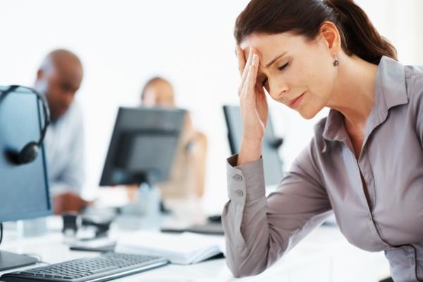 stressi työssä päänsärky laskin
