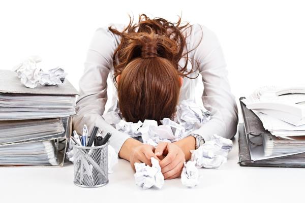 stressi työpaikalla juuttuu häiriöihin