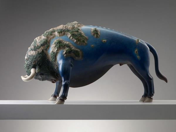 surrealistinen eläinveistoksia ideoita taiteilija härkä