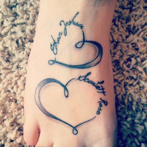 tatuointi kuvia sanontoja sydän tatuointi jalalla