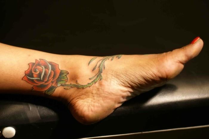 tatuointi nilkka epätavallinen idea hedelmä kaunis ruusu