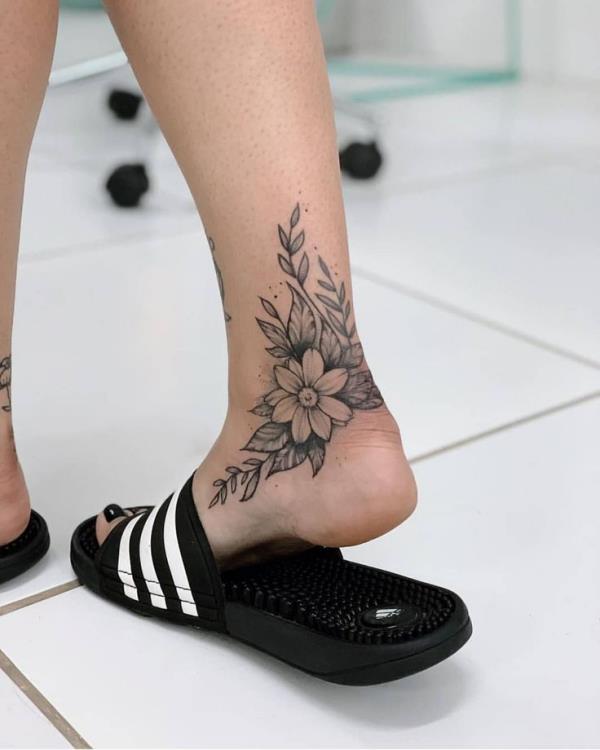 Tatuoinnit 2020 suuria trendejä kesälle