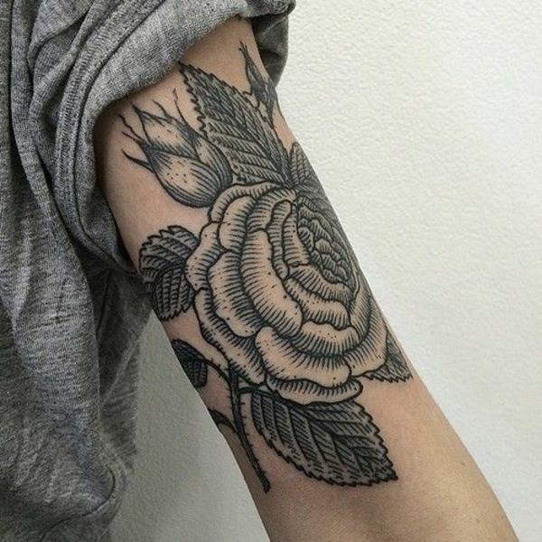 tatuoinnit ideoita tatuointiin olkavarren suuri kukka