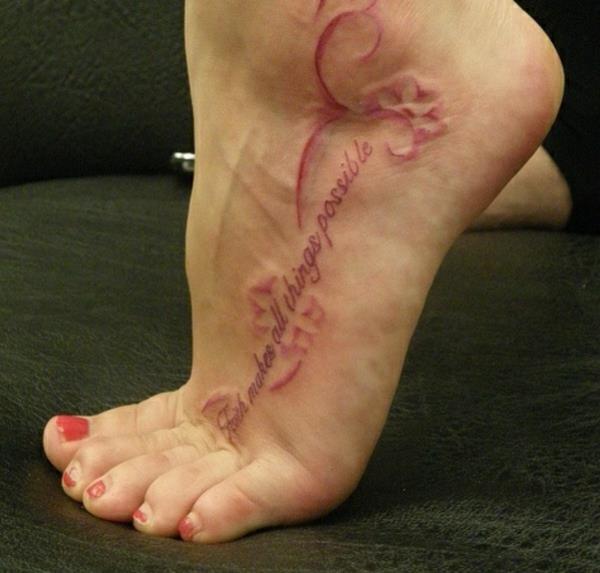 tatuoinnit sanontoja jalka tatuointi