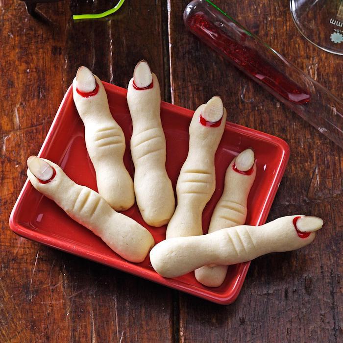 taikina mantelit noidan sormet leipoa leivonta reseptejä halloween