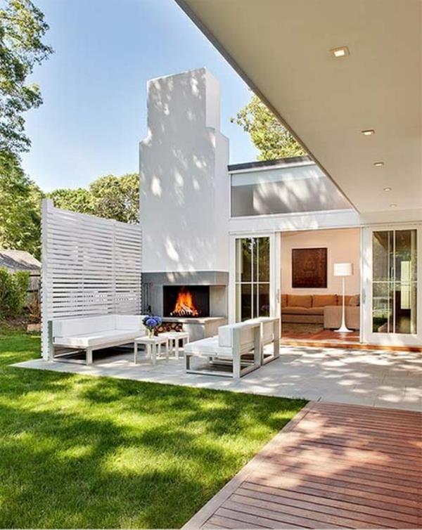 terassi suunnittelu moderni nurmikko takka lattiavalaisin huonekalut