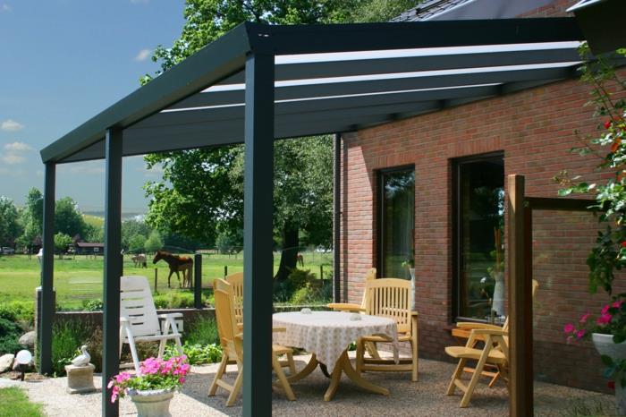 patio katto ulkokalusteet puukukat sora