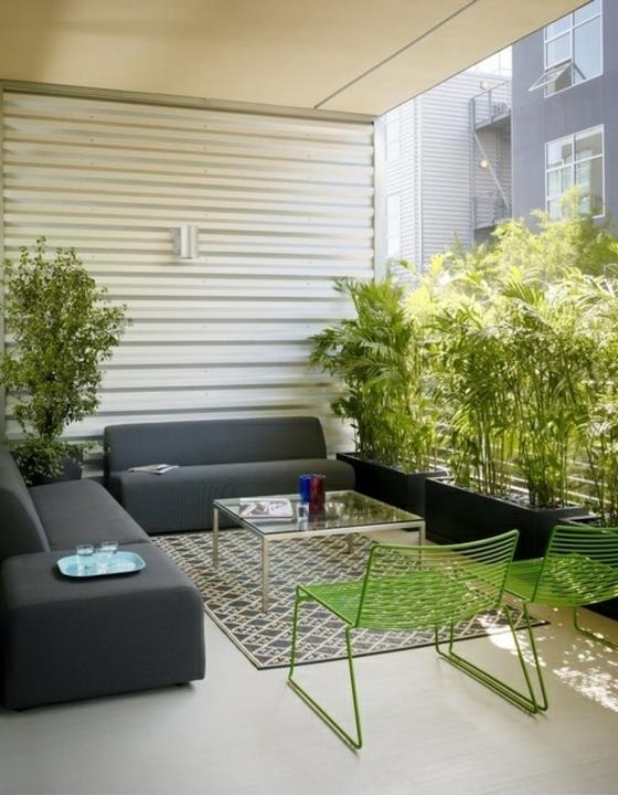 patio suunnitteluideoita ulkokalusteet sohva tuolit sohvapöytä matto lattia suojakasvit