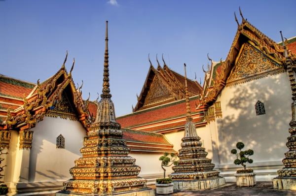 Thaimaan lomamatka ja loma wat pho -temppeli