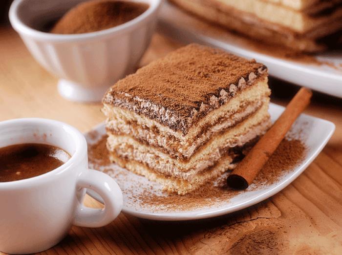 tiramisu resepti klassinen kaneli kaakao kahvi