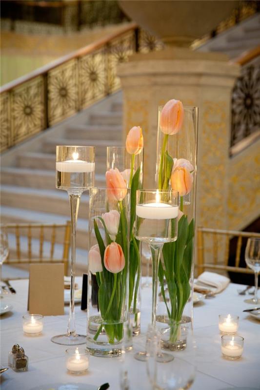 pöytä koristelu häät kukka koristelu tulppaanit romanttiset kynttilät