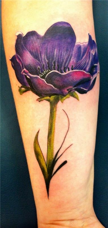 hienoja ideoita kyynärvarren tatuointi nainen anemone kukka