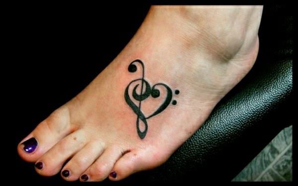 tatuoinnit ideoita tatuointi jalka huomautus