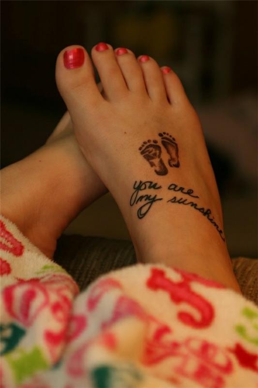 tatuoinnit sanonnat tatuointi jalka kauniita aiheita