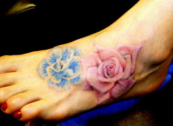 tatuoinnit tatuointi jalkaan värilliset ruusut