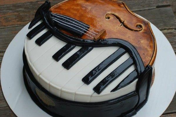 suuri-kakku-häät-syntymäpäivä-musiikki-viulu-piano