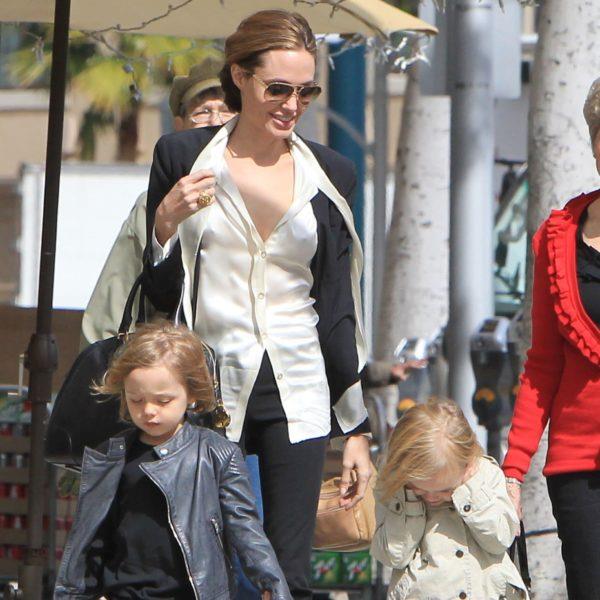 loistava kuva angelina jlie lasten kanssa Knox Vivienne