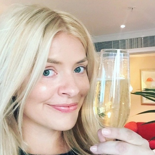 Holly Willoughby smink nélkül 5