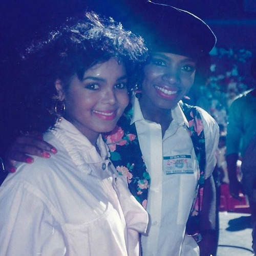 Janet Jackson uden makeup 6