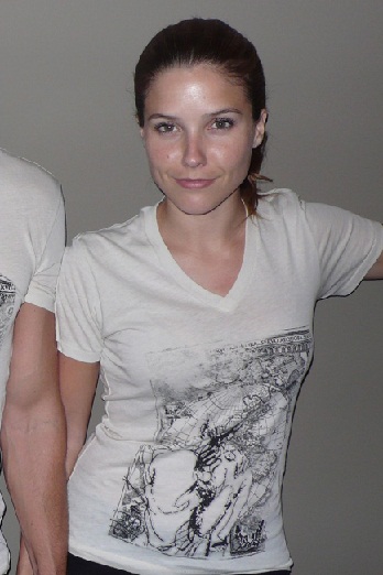 Sophia Bush uden makeup