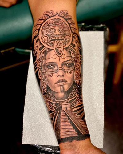 Bedste aztekernes tatoveringsdesign 1