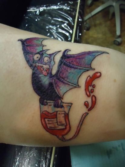 Vicces Bat Tattoo Design