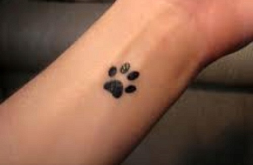 Kutya lábnyom Tattoo Designs