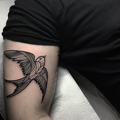 Tribal Sparrow Tattoo til mænd