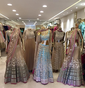 Butikker-i-Indien-Neeta-Lulla