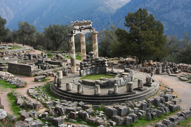 delphi_greece-tourist-places